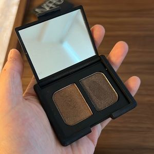NARS eyeshadow CORDURA